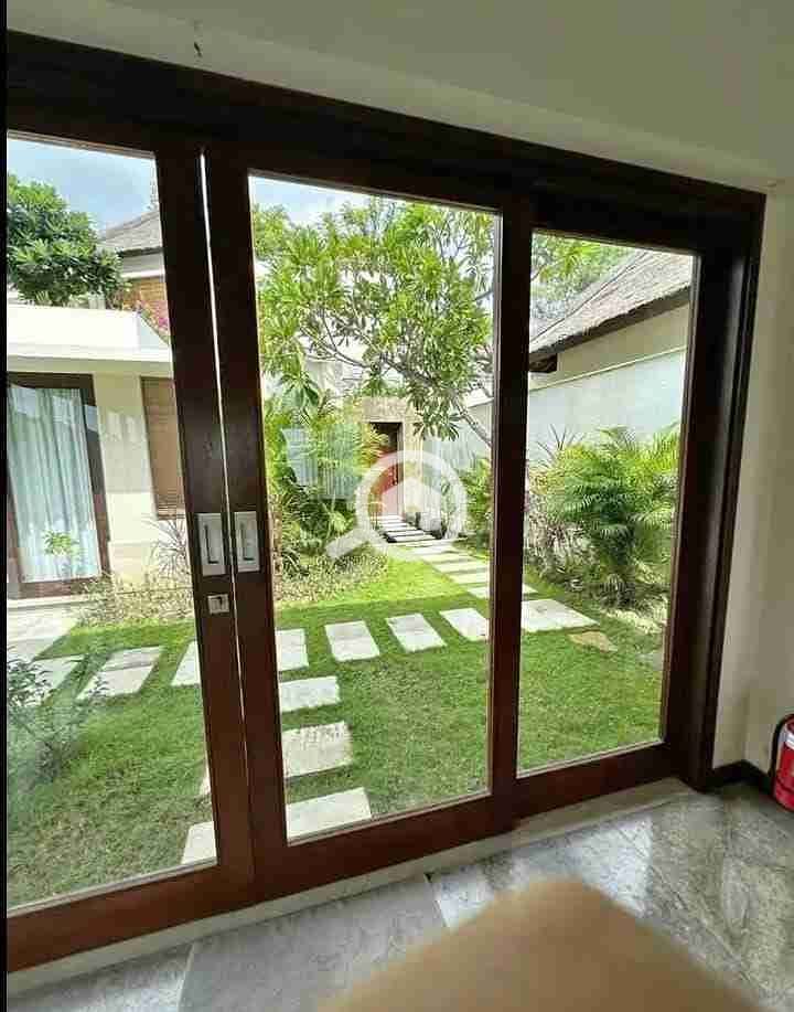 1000282087. jpg 1000282087. jpg