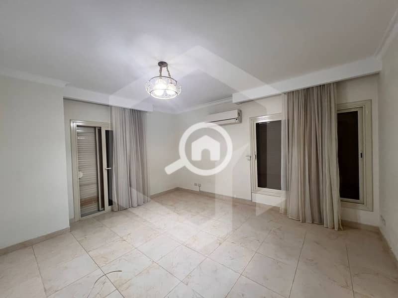 8 Grand Heights 9. jpg