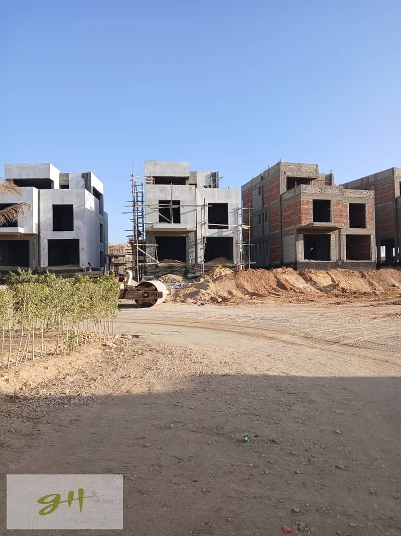 5 WhatsApp Image 2026-01-15 at 20.56. 48 (1). jpeg