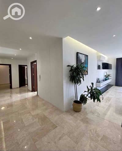 دوبلكس 5 غرف نوم للبيع في القاهرة الجديدة، القاهرة - IMG_6116. jpg