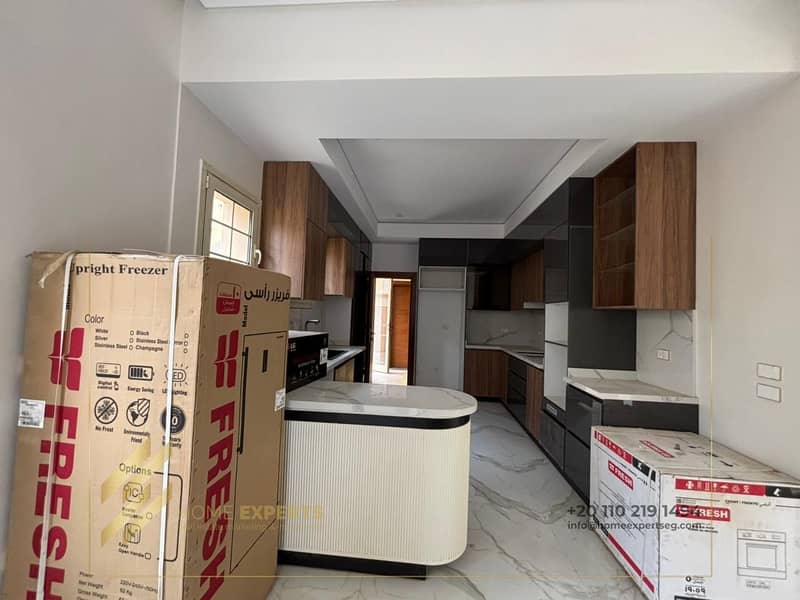 15 f618e1f0-6428-4acc-a2f1-ff3a73577493. jpg