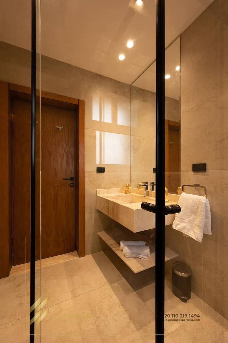 14 817ff92d-395e-4920-bf16-992fed708820. jpg