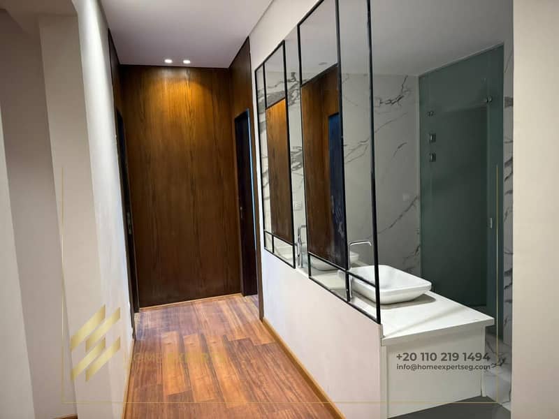 5 fa652e93-79cf-42d2-a6ba-017efbd68125. jpg