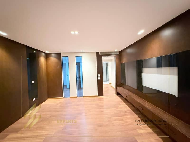 9 c3e0f23c-0f6d-4de9-83c1-60438b3be131. jpg