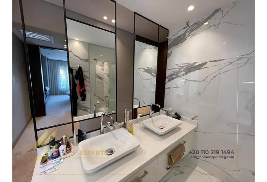 6 0ef11f84-154e-406f-8112-0d7dd0862bb7. jpg