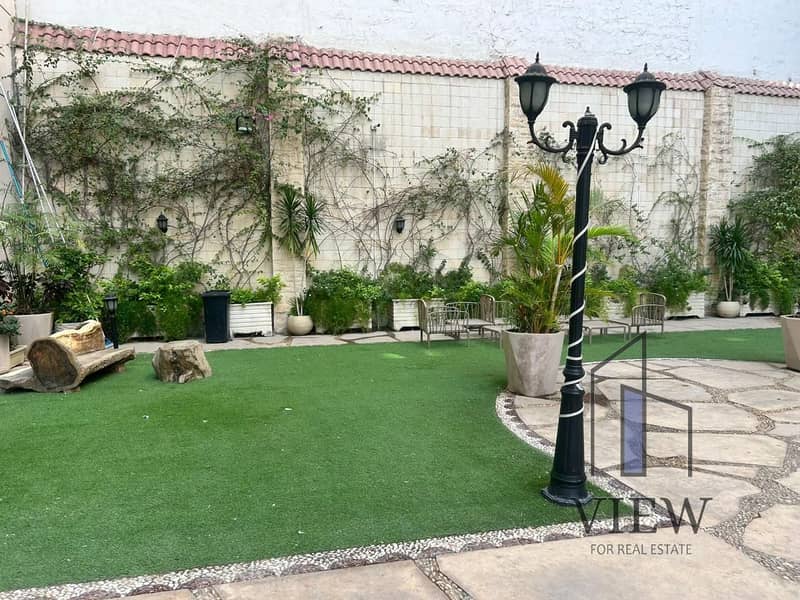 10 960a1341-c550-49e4-b8f0-5ef3f8298d08. jpg