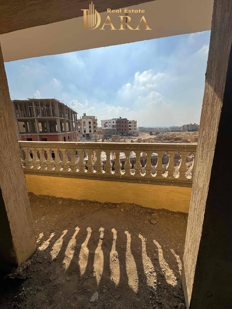 7 1aef10f5-ff92-42be-b5b0-00a7b4b57173. jpg