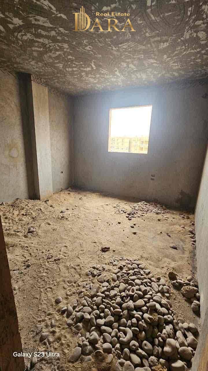 8 3528bb90-7ab4-4b0e-9793-e1f250fc91e8. jpg