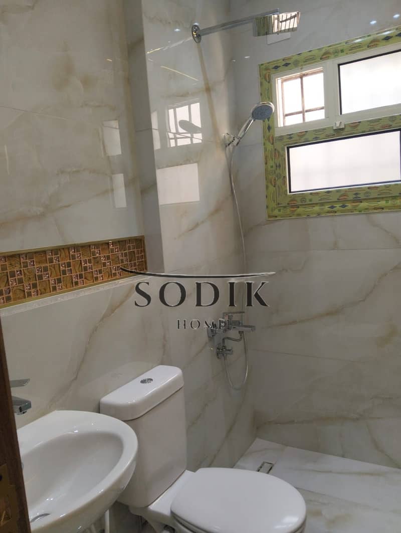 5 WhatsApp Image 2025-08-15 at 6.19. 13 PM. jpeg