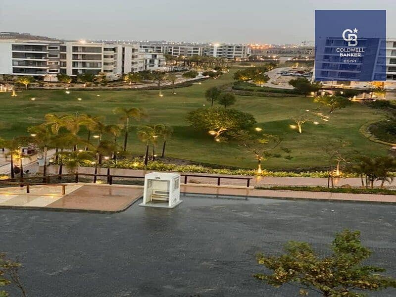 8 452346094_122171227640136105_8324744268940797562_n. jpg