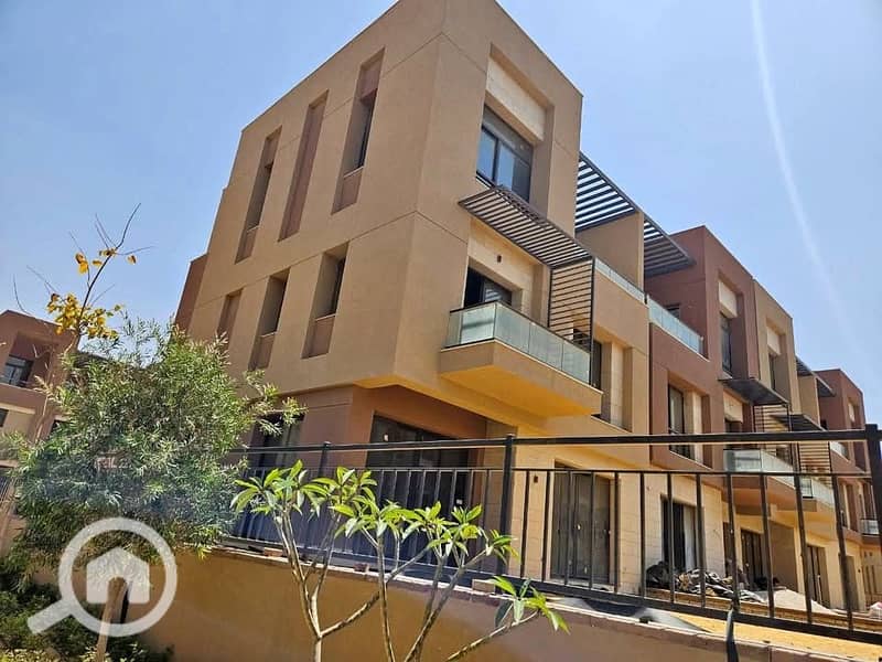 5 2e305bcd-6a80-4acd-a8a5-5c31b74eec36. jpeg