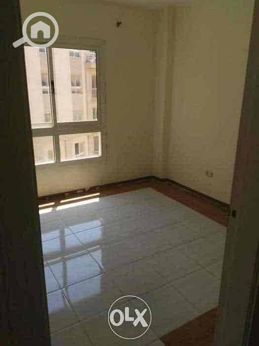 5 fe03756b-db19-44d8-b15a-976a61df543f. jpg