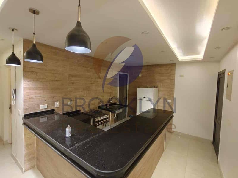 8 032ef718-7df1-4a0a-ac74-6907f8c66c76. jpg