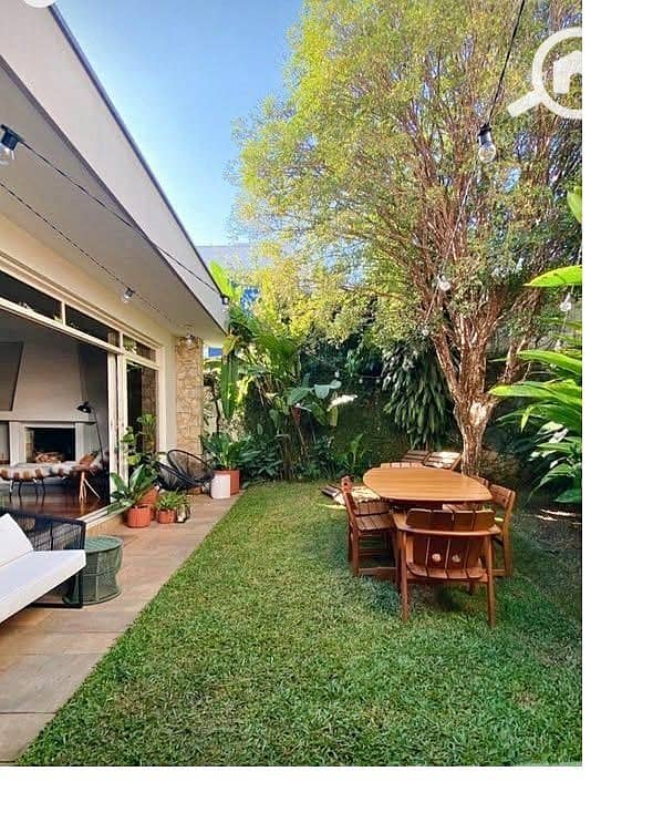 6 556101789_827423746901227_8097752967435593354_n. jpg