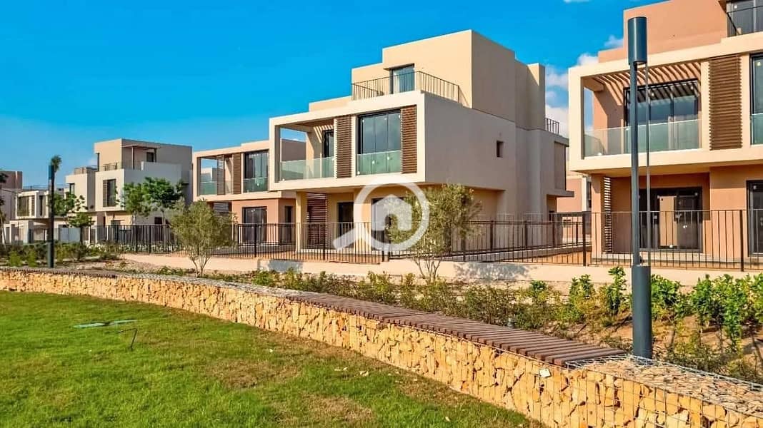 10 567641464_666335256282819_1283604174270170825_n. jpg