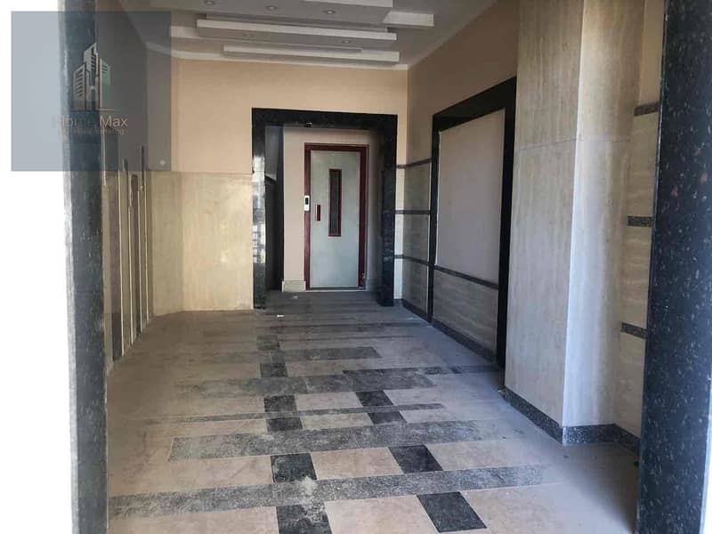 12 4ea819cf-6174-4a33-8efe-53297368f865. jpg