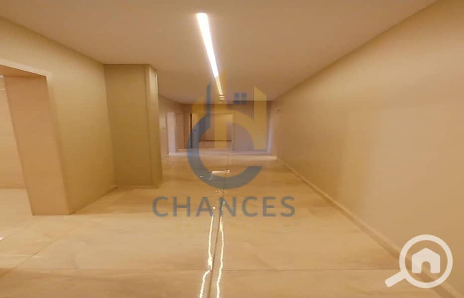 4 WhatsApp-Image-2025-12-02-at-5.56. 09-PM. jpg