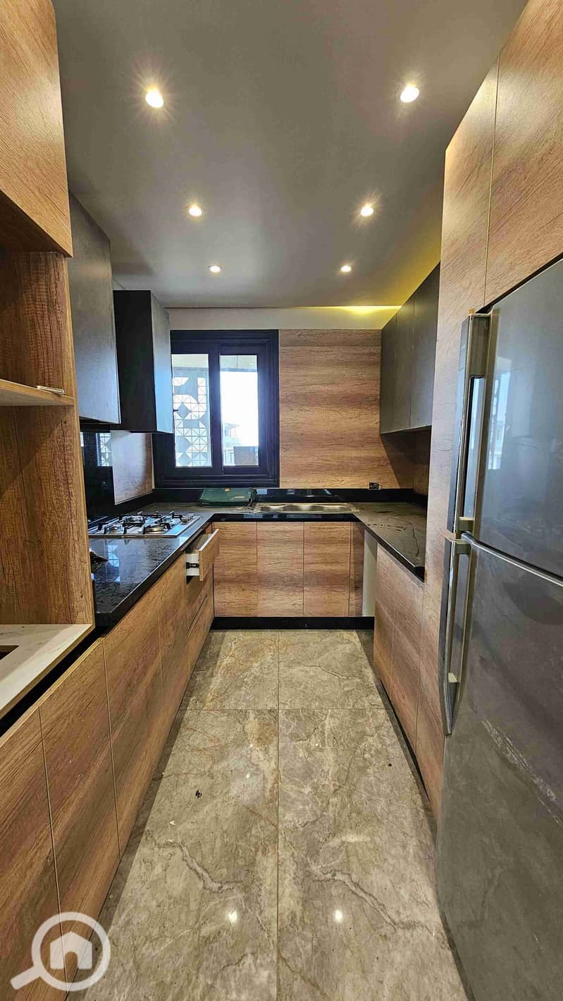 4 20260117_143340. jpg