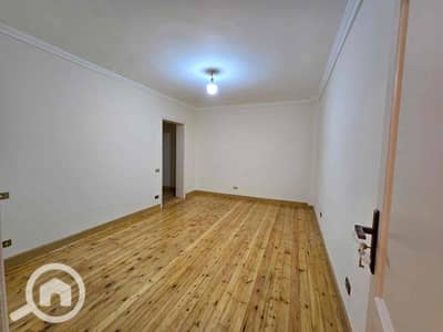 2 Bedroom Apartment for Sale in San Stefano, Alexandria - f0e77660-3fbf-4c25-bd06-2099bf0f0a92. jpg