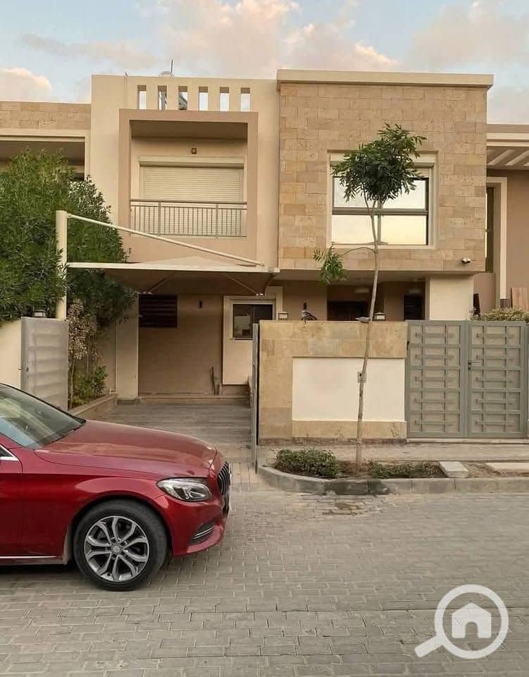 4 566274827_738373199261363_6094641226222019397_n. jpg