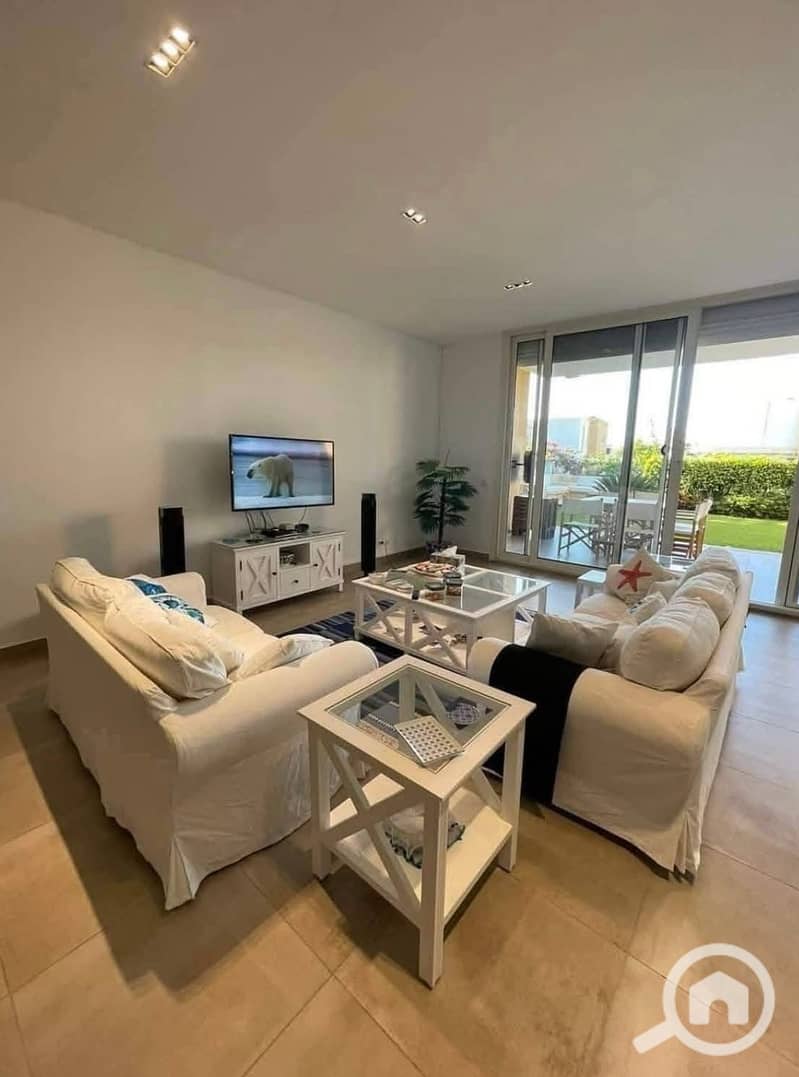 9 FB_IMG_1764015202228. jpg