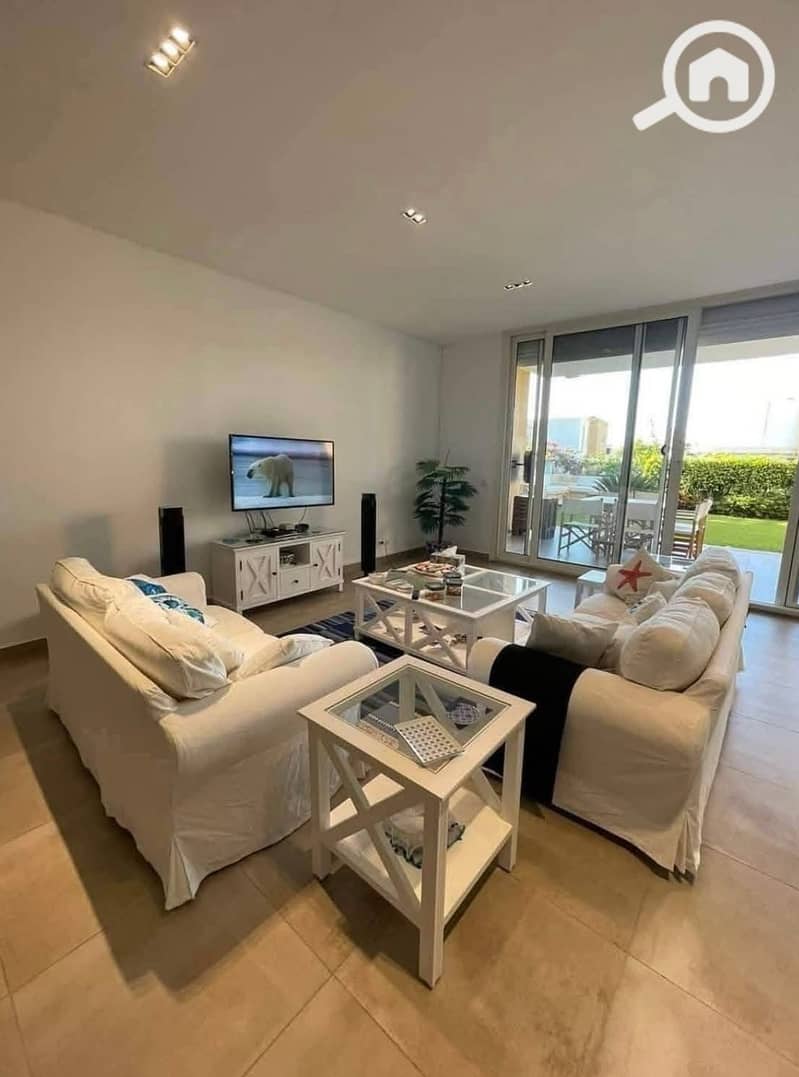 9 FB_IMG_1764015202228. jpg