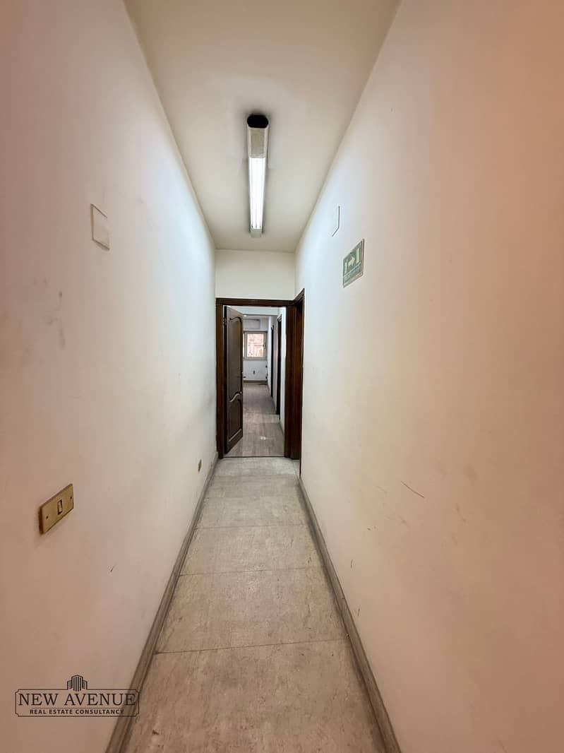 2 649653bb-afab-4911-b840-ae5b966c1c3f. jpeg