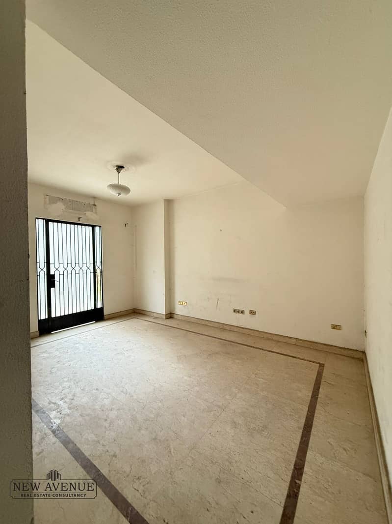 5 4c87c711-1cc0-47d2-90c3-f51e7c75f0ad. jpeg