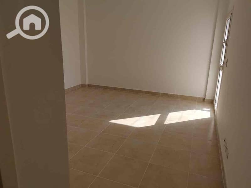 5 95f17fc0-fd07-438c-b3b0-1a270b06acbc. jpg