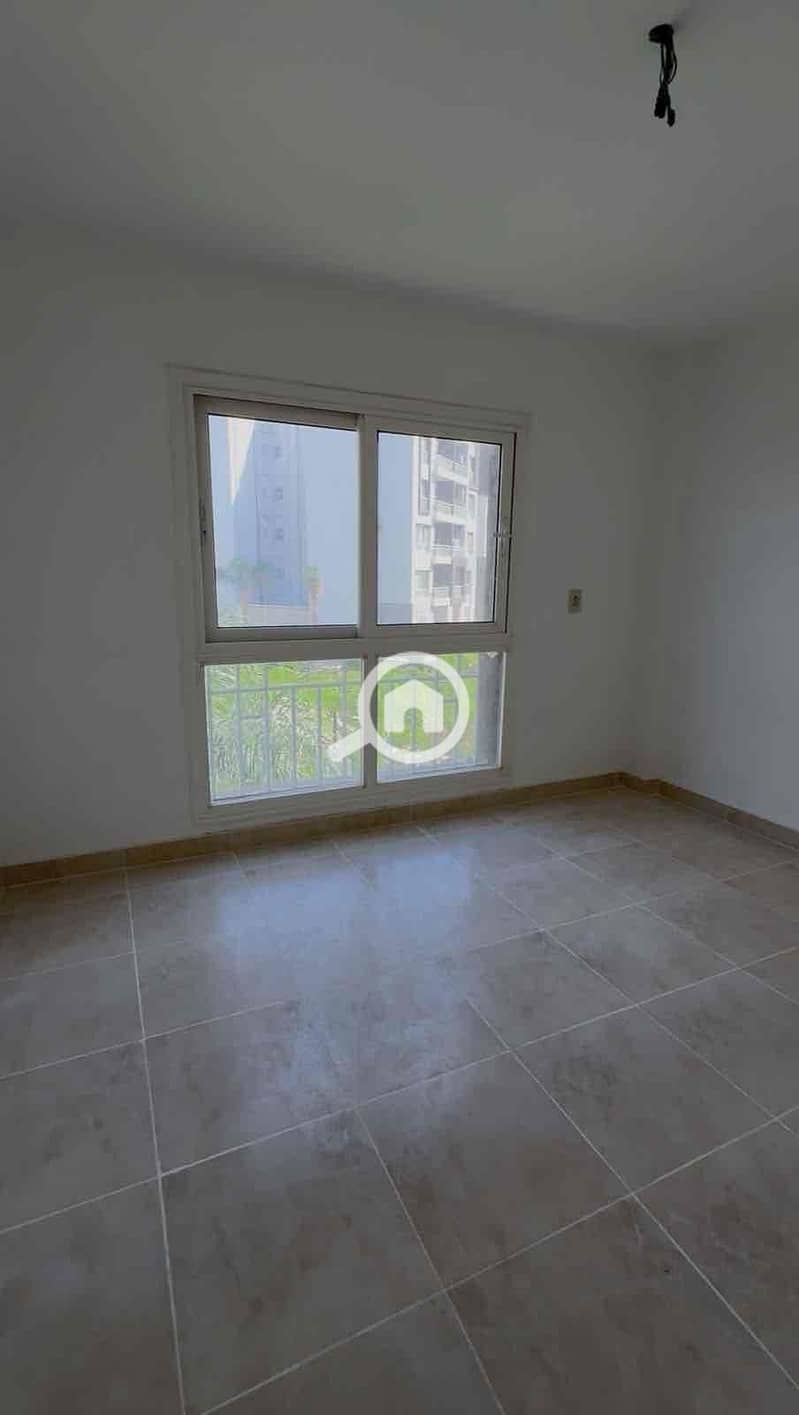 8 3a6d34b2-502d-44a8-b6e0-4488635ca27c. jpg