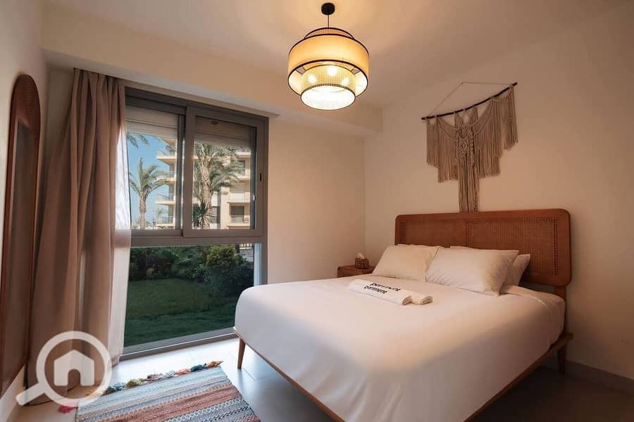 2 738d4e9b-8faf-425b-9ccb-06ea71b1fe59. jpeg