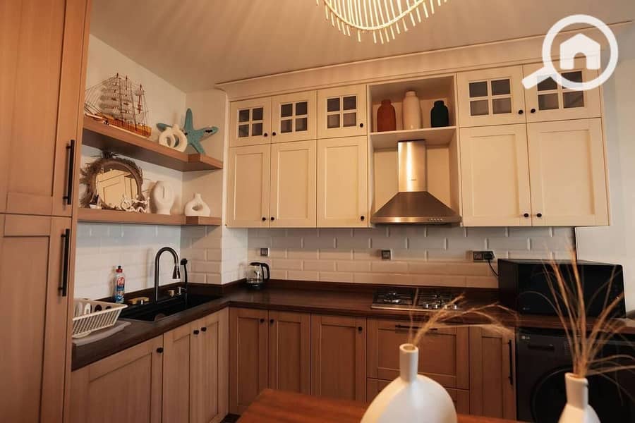 5 e8d68919-6b23-474c-aa5a-7cc96c3774c0. jpeg