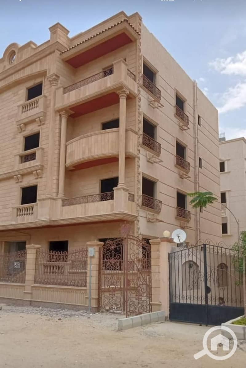 12 baa5d31b-5902-4a19-bac9-2b914d808e75. jpg