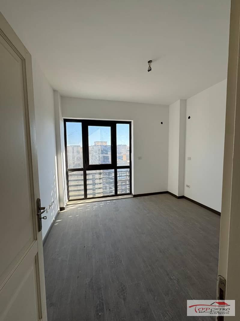 5 WhatsApp Image 2026-01-17 at 12.07. 47 PM. jpeg