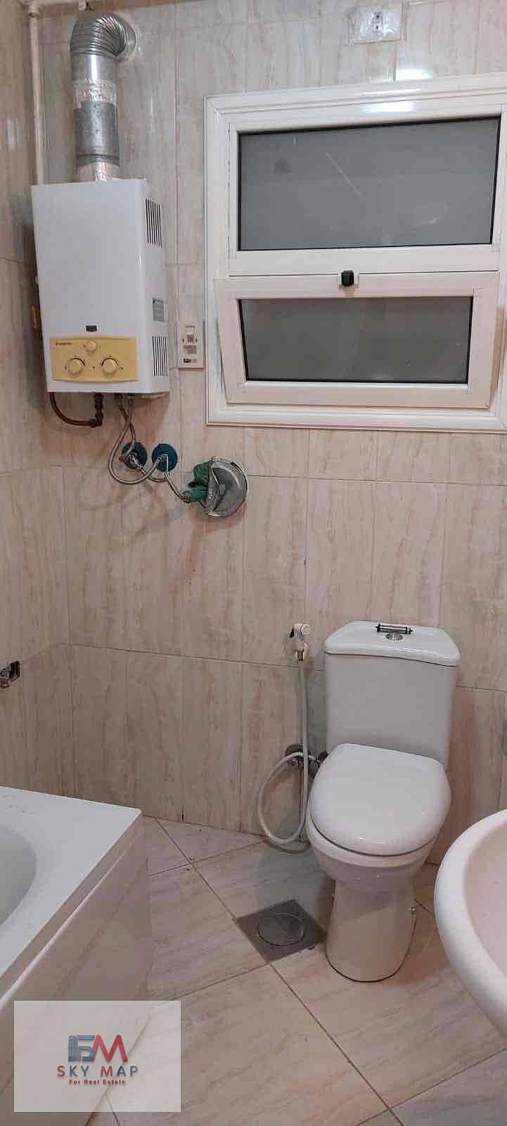 6 c11ffbc9-022c-407b-b777-a82c4ab0f769. jpg