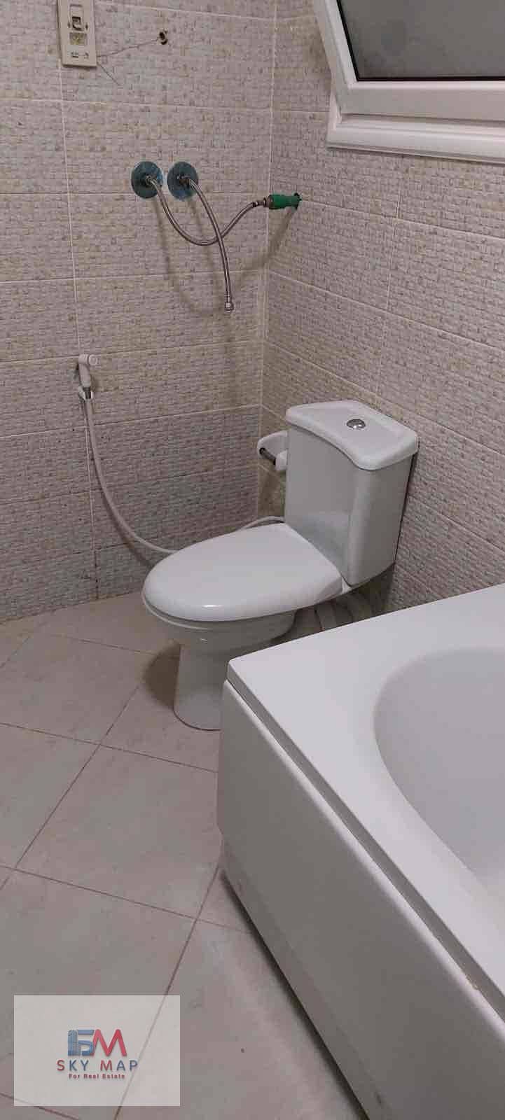 13 2eccff00-5d59-44b2-b5c8-b94f87f2795d. jpg