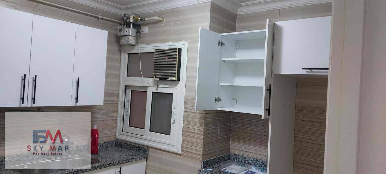 25 e5ff31bf-5445-49de-a3ab-64002ac6ece1. jpg