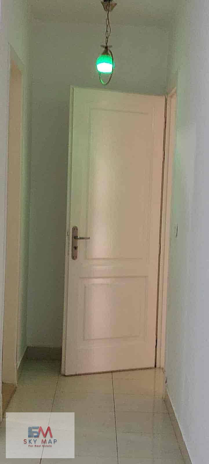 28 88671e4c-354c-4fdb-8f1f-b5e224ef59fc. jpg