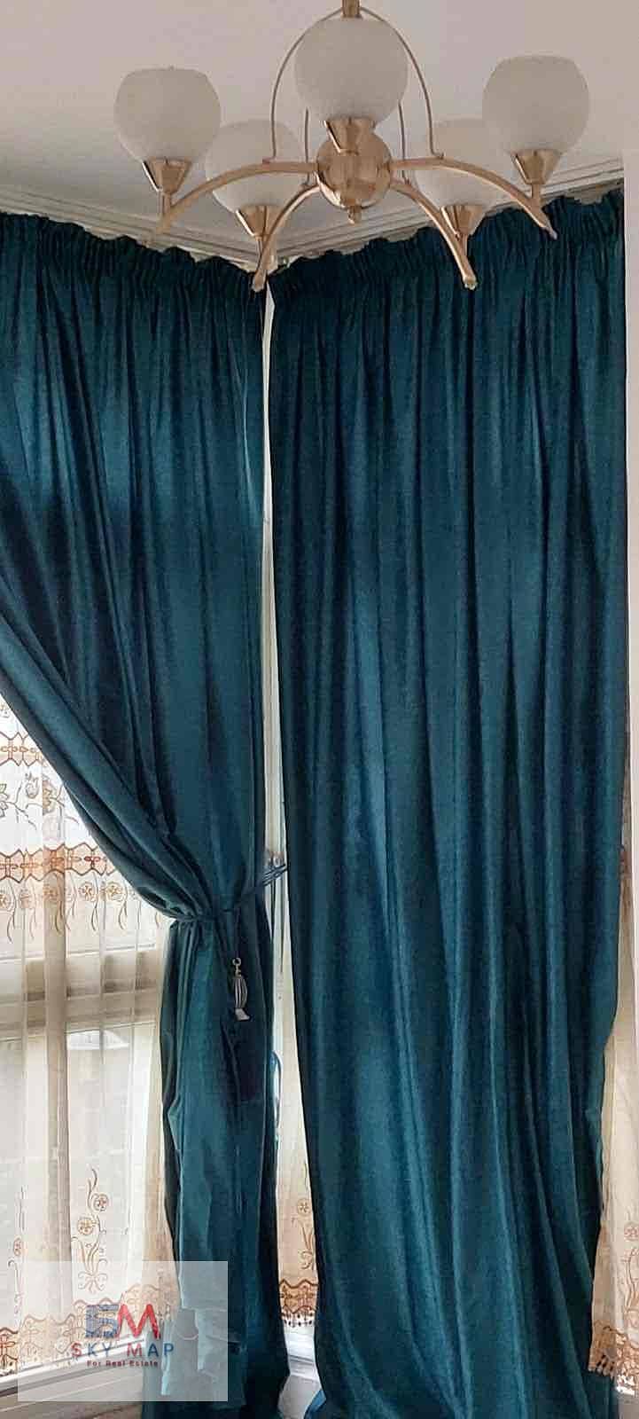 33 231b3a36-96ac-43e3-bb73-8cee6d0c38d1. jpg