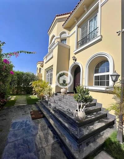 5 Bedroom Townhouse for Sale in Shorouk City, Cairo - d42ff568-1b91-4986-b3c4-7f3ca42a2b31. jpeg