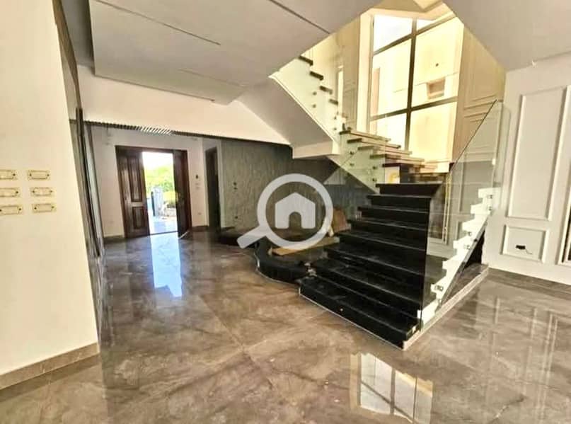 6 204b2afe-bf22-4806-8cc3-df02b98314a3. jpeg