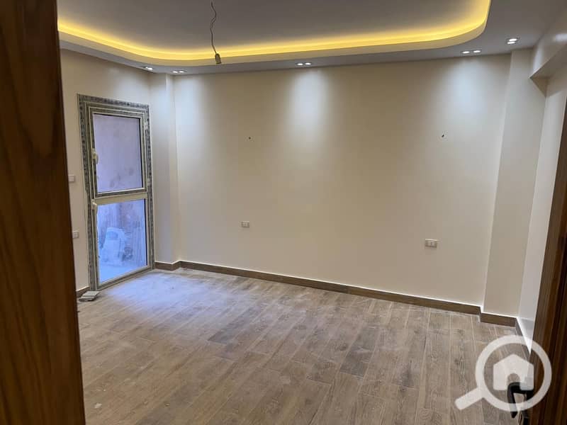 5 28d27802-7f3b-4eb2-b7c7-25ca11fa2388. jpg