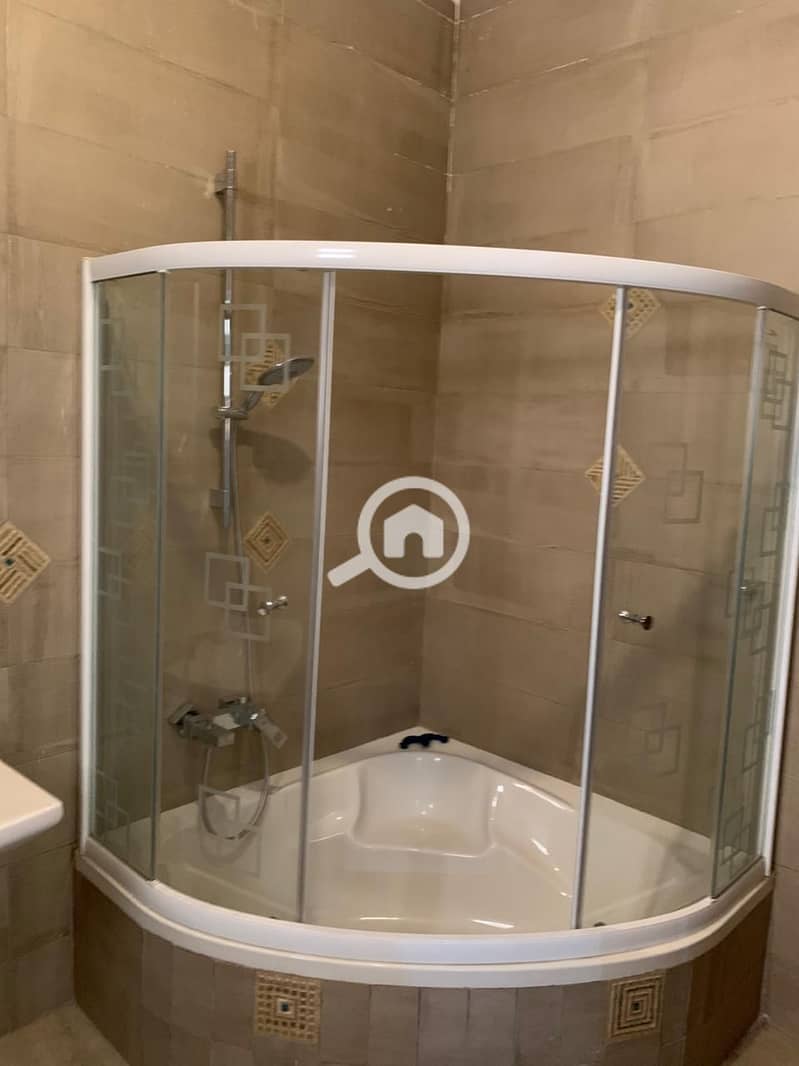 11 bb6a80fe-db16-412b-95e8-4879ac5521fe. jpg