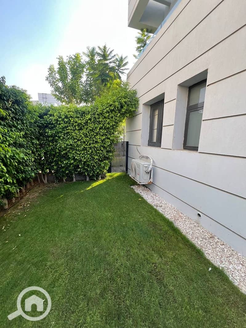 9 cb69bfc9-3442-4a07-857e-539db4e5b5dd. jpeg