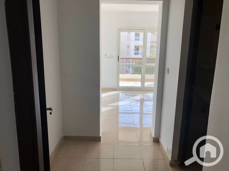 10 db487f3c-1dc3-450a-94a6-895ec51202f5. jpg