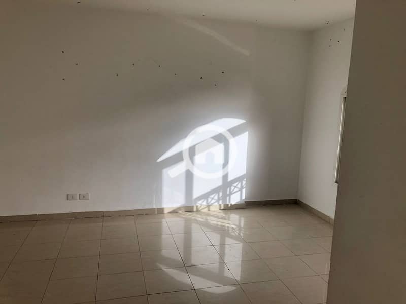 11 f9cf55a3-54b8-4b6e-9290-b2ecd11bac06. jpg