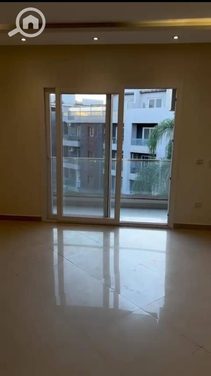 2 6964b5a1-5199-4101-a9b5-15808ae4a0b9. jpeg