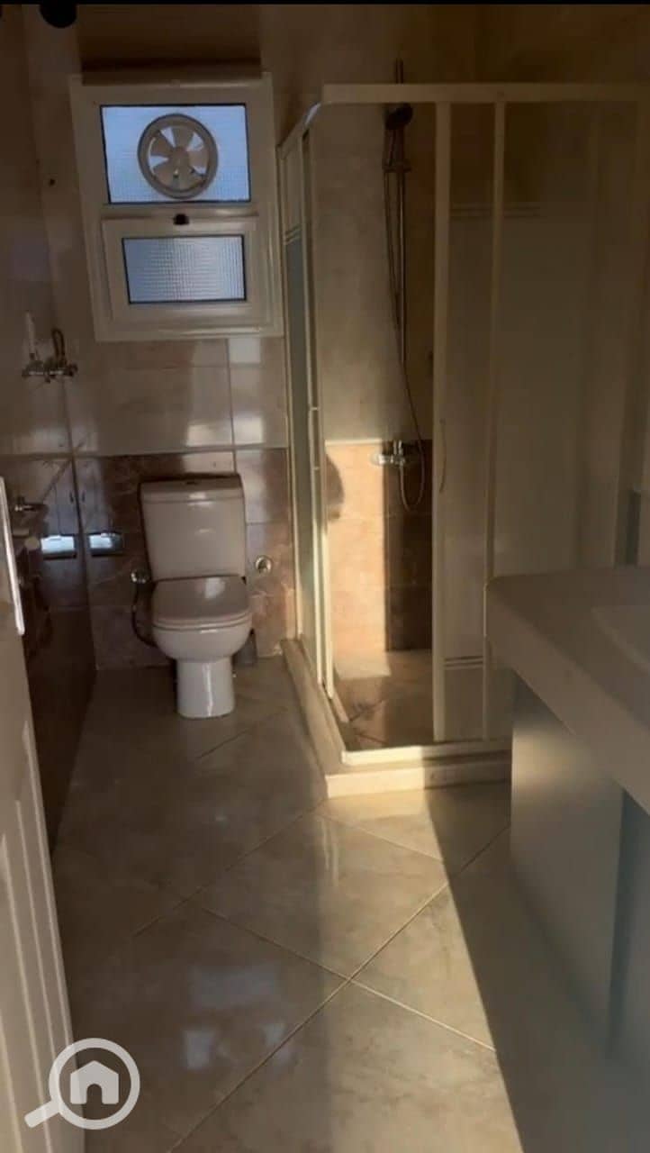 5 2ff97032-058a-44b2-bf01-3f29f73dfc69. jpeg