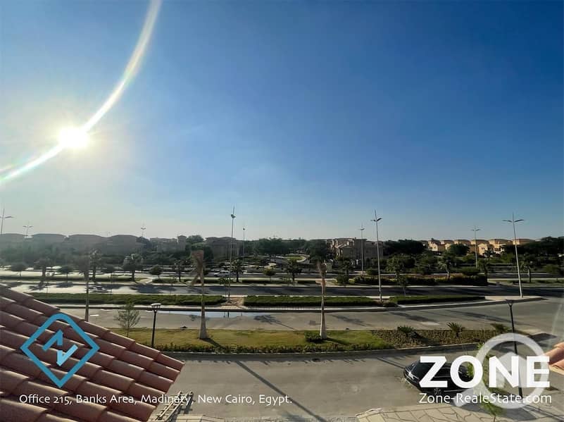 3 2d3fea59-7d30-4e65-a1c7-6a81ab8b440b. jpg