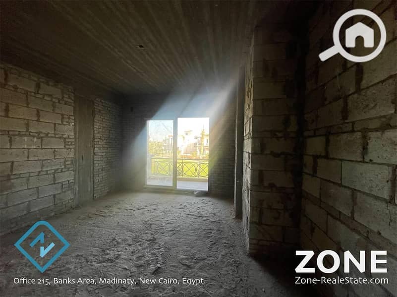 8 8c962f5a-8953-4d77-8c6d-63b3d129ce83. jpg